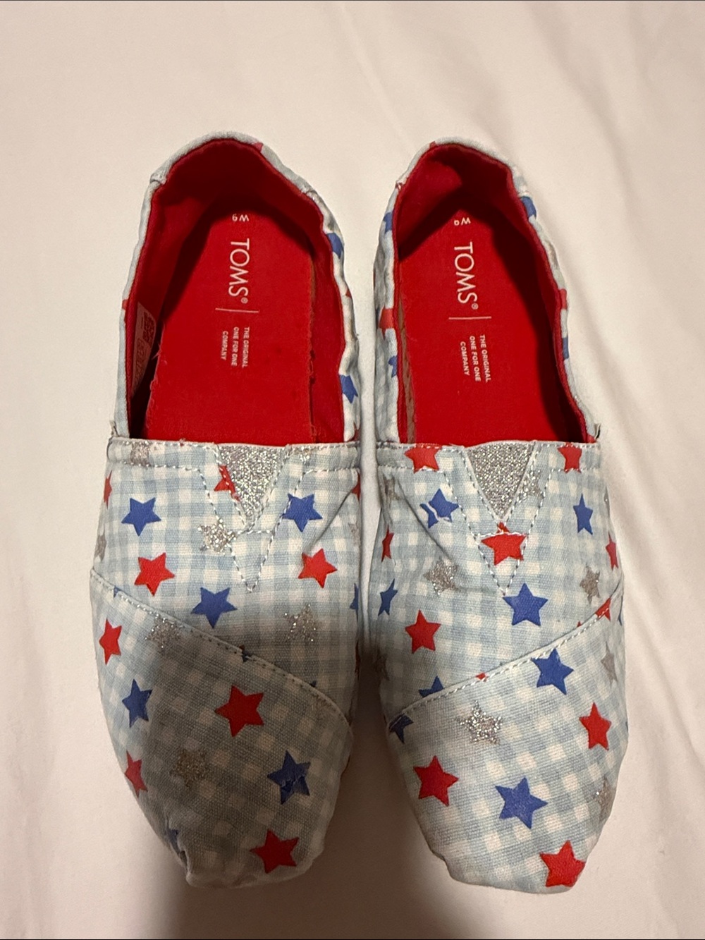 Toms women size 9 Red and Blue Star Slip-On Sneakers Americana sparkle silver